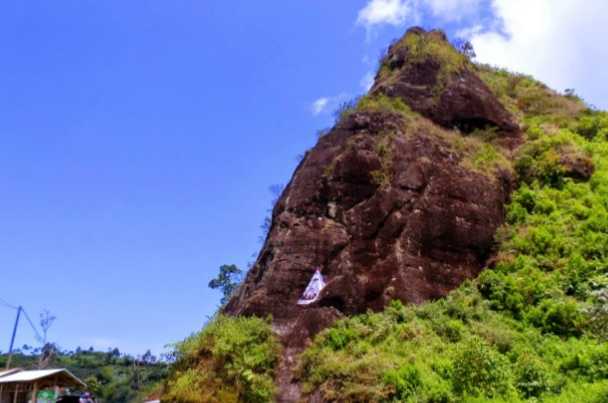 Panorama Tebing yang Jadi Tempat Wisata dan Miliki Cerita Mistis